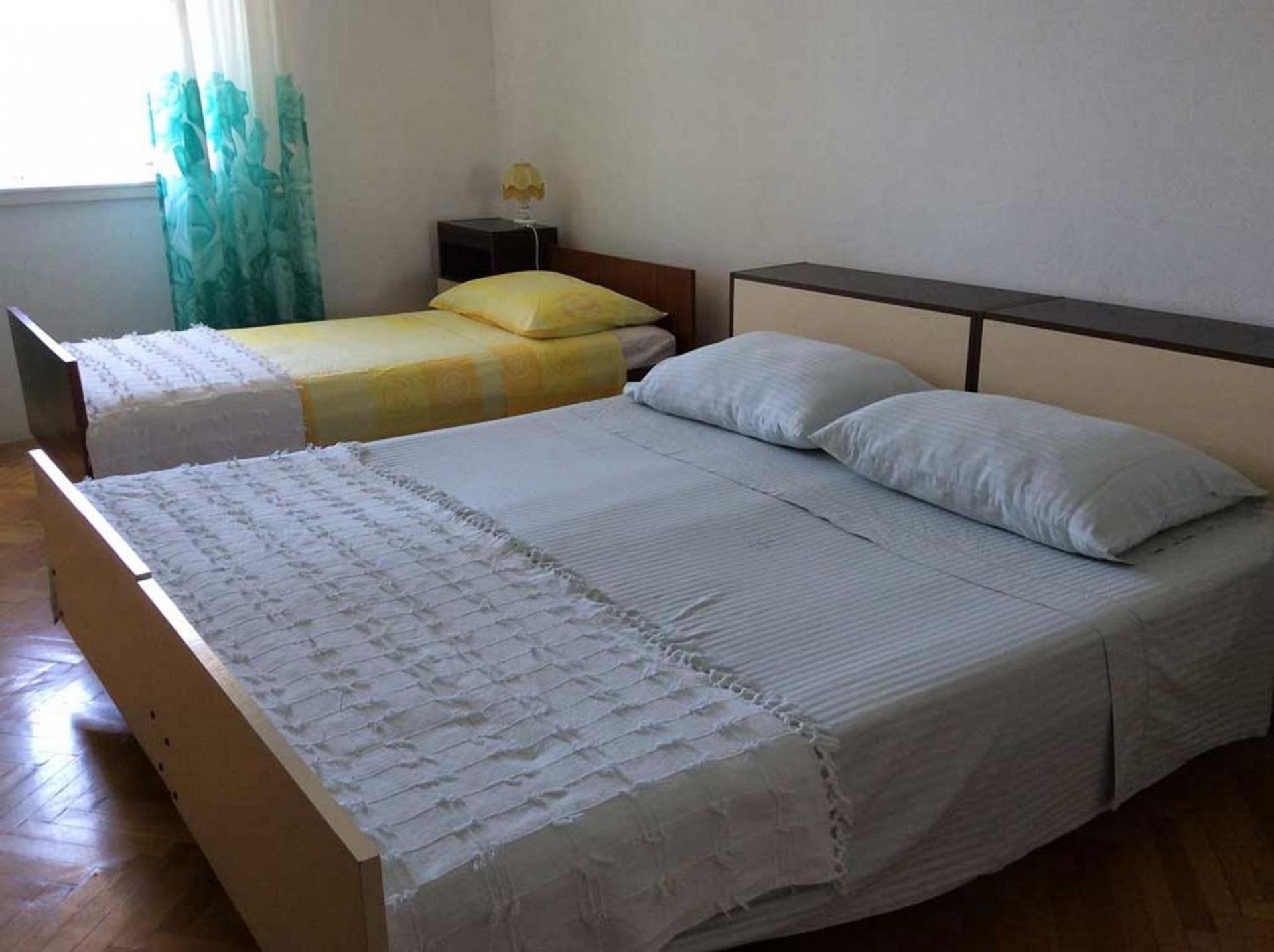 Apartments Sova Postira Luaran gambar