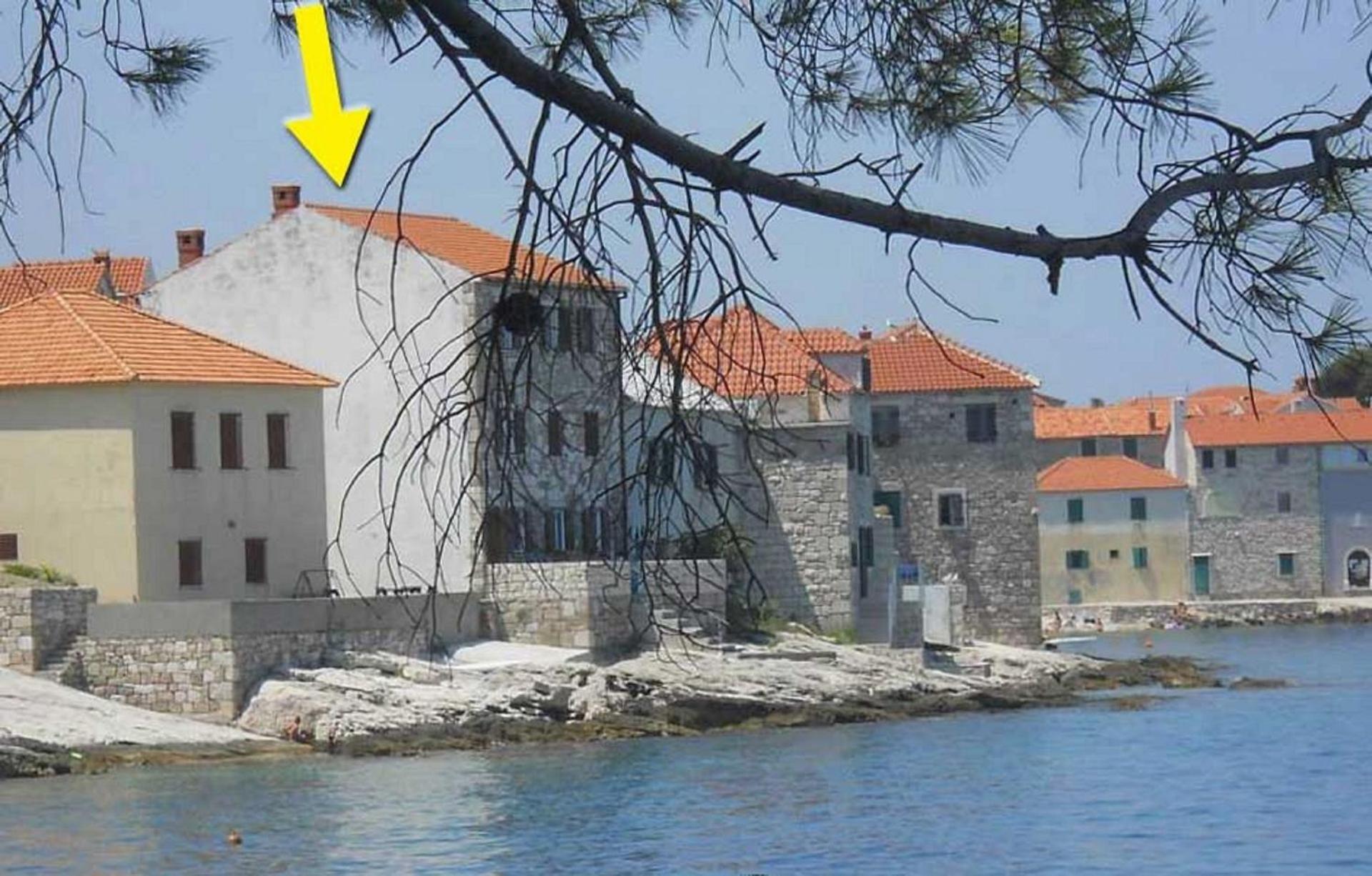 Apartments Sova Postira Luaran gambar
